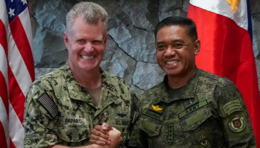 美国这是为了菲律宾想要豁出去了？
美军印太司令部的司令帕帕罗，近期表示，为了应对
