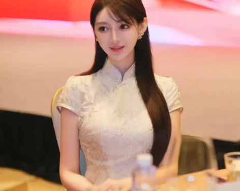 叶柯如果在这么乱说下去，黄晓明就要和她分手了。

黄晓明本来就是个爱面子的人，在