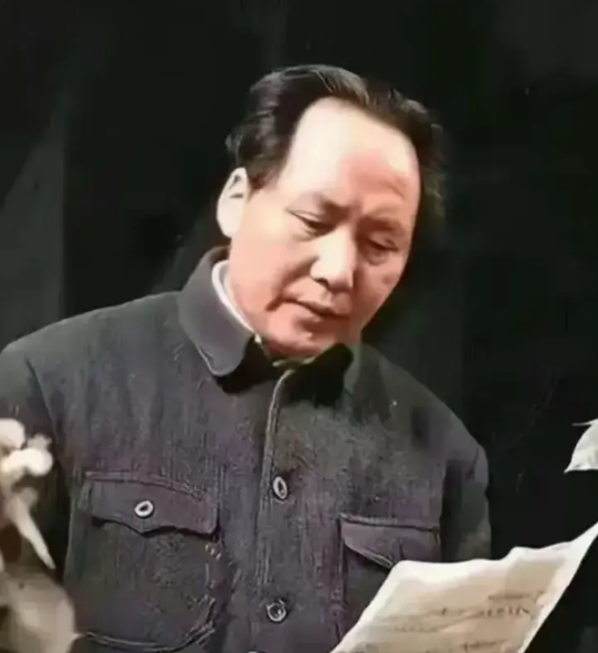 1958年9月，毛主席就对大家说过，不要对西方国家过度崇拜，说西方是先进的，这是