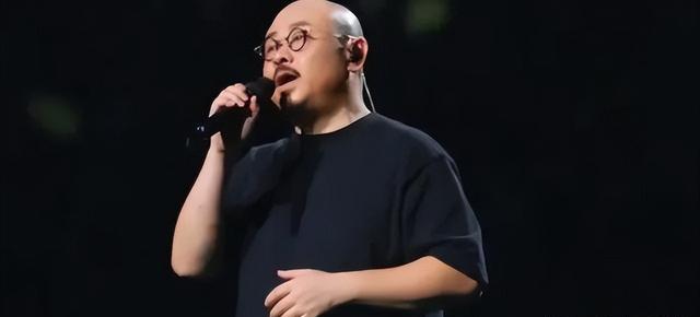 刀郎前妻：丢下40天女儿与富商私奔，丈夫再婚爆红，她却找上门来（刀郎的前妻在台下）-第27张图片-九妖电影