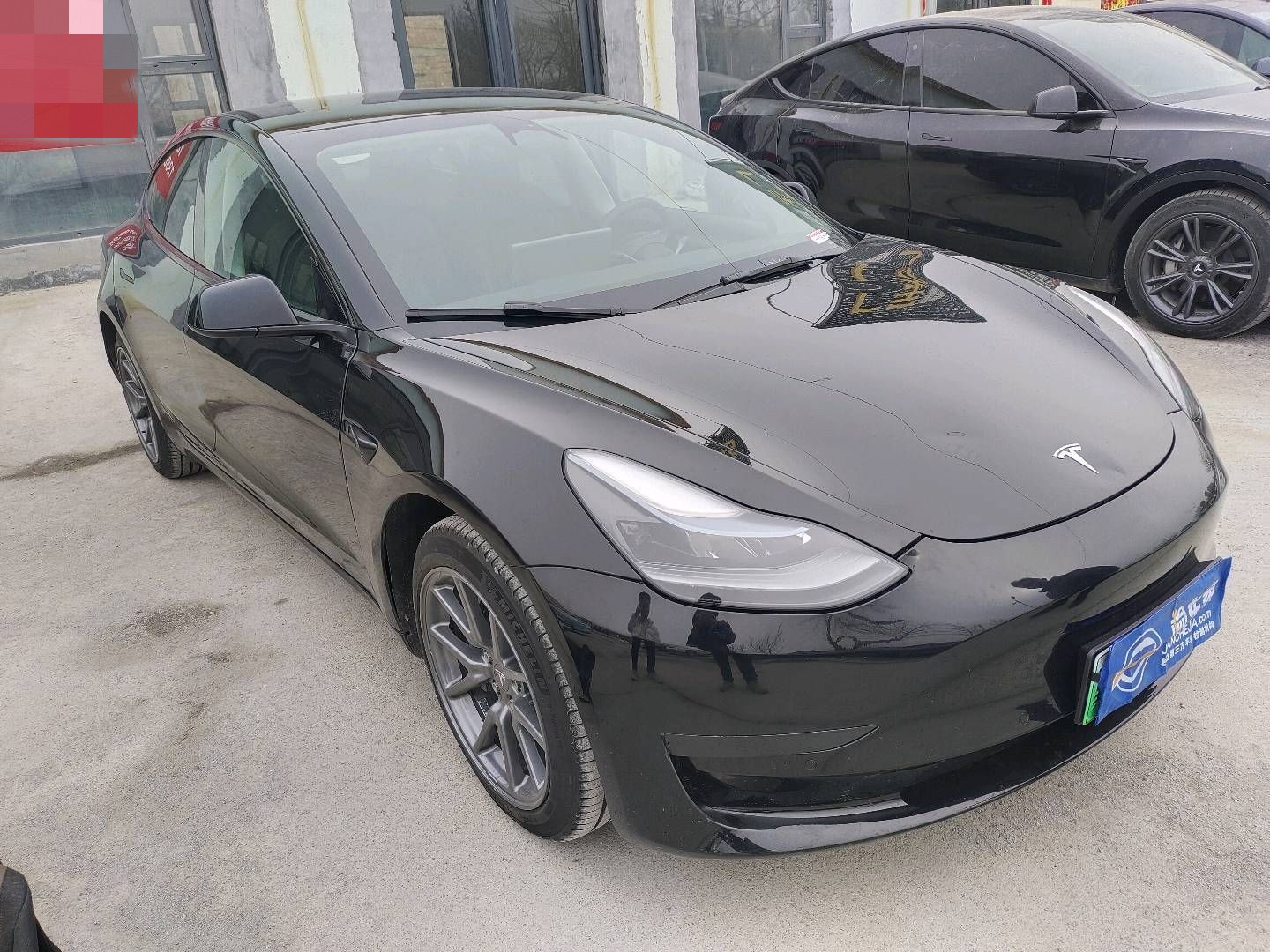 只跑了3000公里的特斯拉Model 3，只卖14万，这回是真捡漏了吧？
前天，