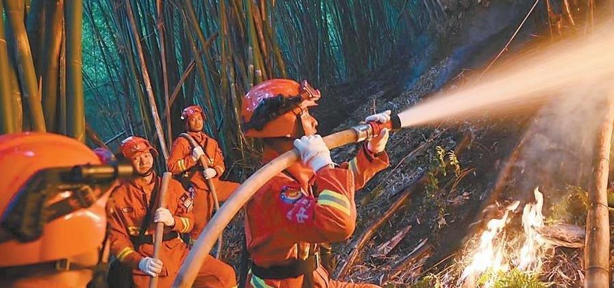 梦见小溪突然起火,潜意识中的警示与启示 梦见小溪突然起火,潜意识中的警示与启示