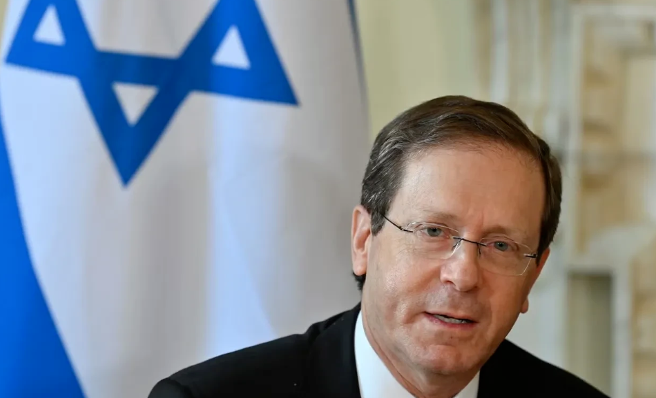 关于设备爆炸这事，以总统和以总理表态冲突。以色列总统“断然否认”以色列是黎巴嫩寻