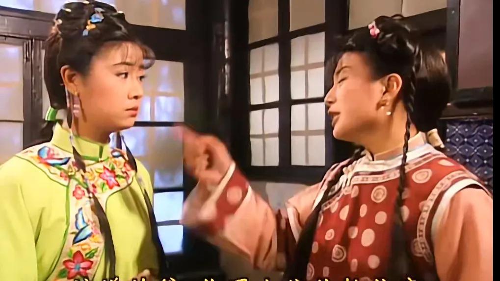 《还珠格格》：紫薇死也不知道，小燕子冒死帮她认父的背后藏着不可告人的秘密，五阿哥一句话揭露真相