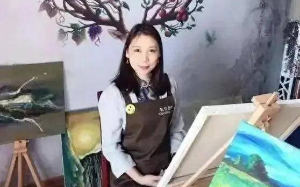 女教师沦为坐台女，帮情夫连杀7人，逃亡20年终于落网