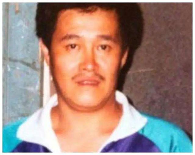 回看春晚40余年,陈佩斯和赵本山,谁才是喜剧界的“小品之王”(陈佩斯和赵本山谁更厉害)-第21张图片-九妖电影 回看春晚40余年,陈佩斯和赵本山,谁才是喜剧界的“小品之王”(陈佩斯和赵本山谁更厉害)-第21张图片-九妖电影