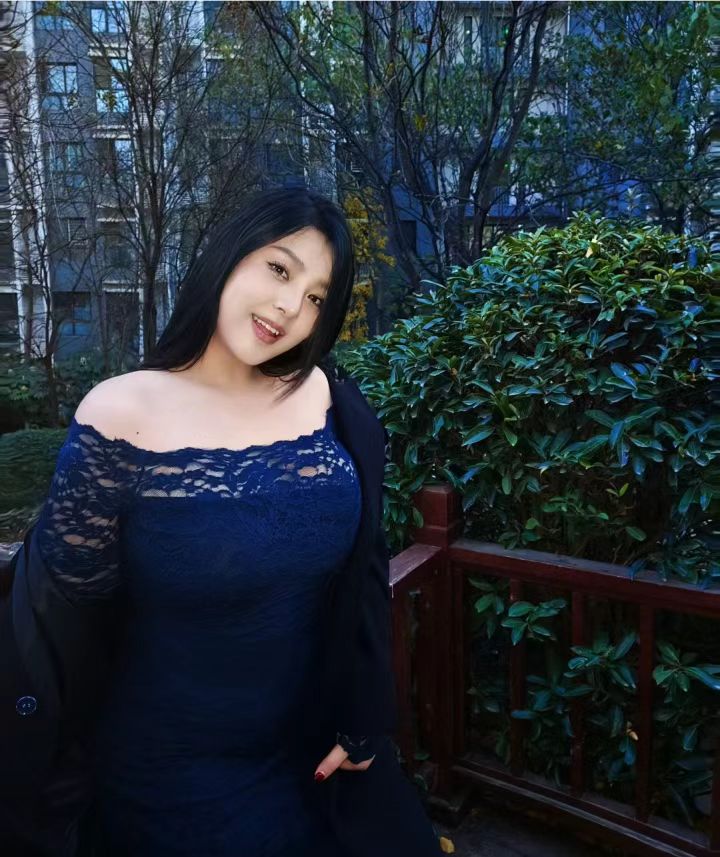 24岁的女儿喜欢36岁的男友，这该怎么办