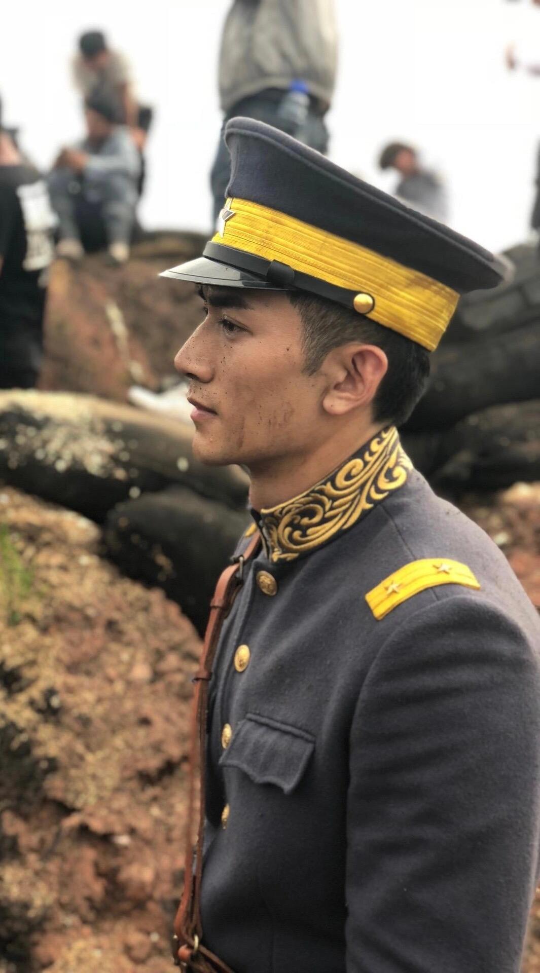 张天阳是一位备受瞩目的优秀男演员