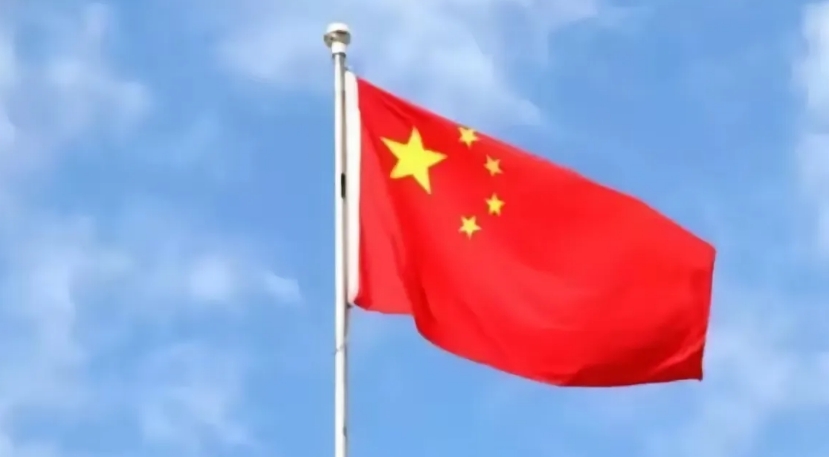 中国干了件超硬气的事，正式把黄岩岛领海基线声明与海图递到联合国副秘书长手里