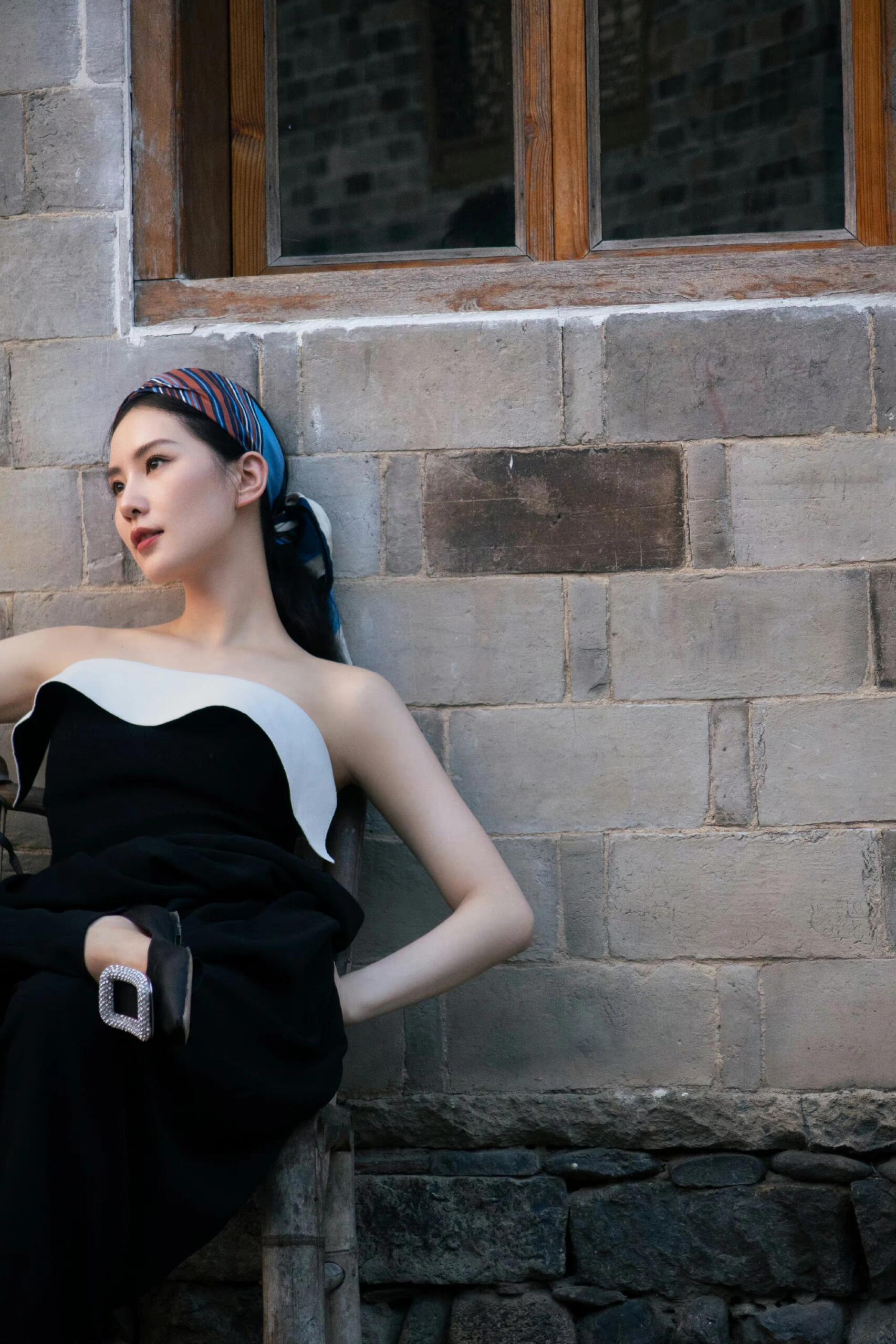 刘诗诗这组照片好酷！