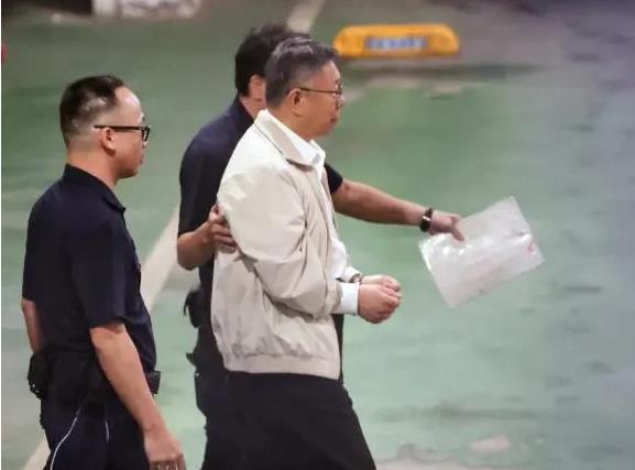 马英九出手了！民众党将发动大规模抗议，萧旭岑出场支持柯文哲！

柯文哲，这位曾经
