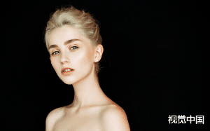 分手三年，前男友给我发来结婚请帖，可我因任务暴露生死未卜