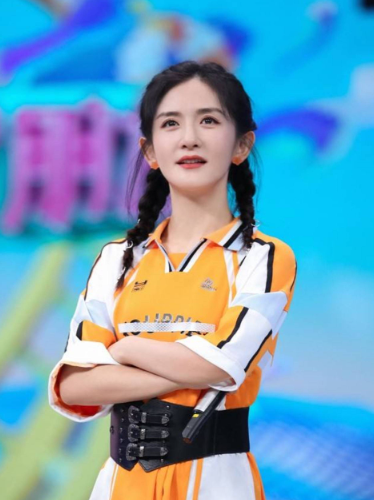 没想到谢娜这样幸福的人都会抑郁。

谢娜:“我去年休息了一年，状态非常差，因为我