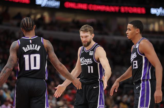 国王大翻盘勇士，萨博尼斯26+18闪耀全场