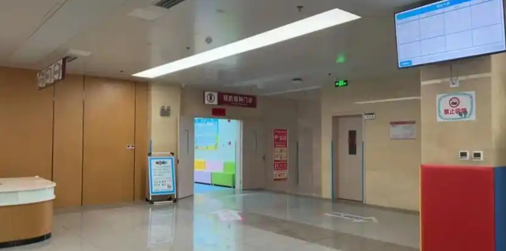 有人提出，医院一旦私有化，就会变得冷漠无情漠视生命，这个观点对吗?

世界各国的