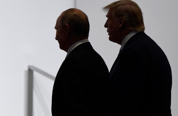 美国比俄罗斯强这么多，为什么不赶紧帮乌克兰把俄罗斯灭了？
 
要是美国真敢直接出