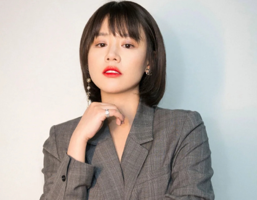 马思纯造型引热议，网友惊呼“又胖了”？