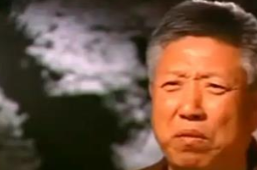1976年唐山大地震中，看守所也轰然倒塌，200多名在押犯跑了出来，然而他们却选