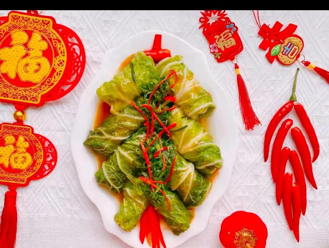 房子越住越旺的 15 个征兆:
1、第一个: 门口经常有猫过来蹭门，好像家里有什