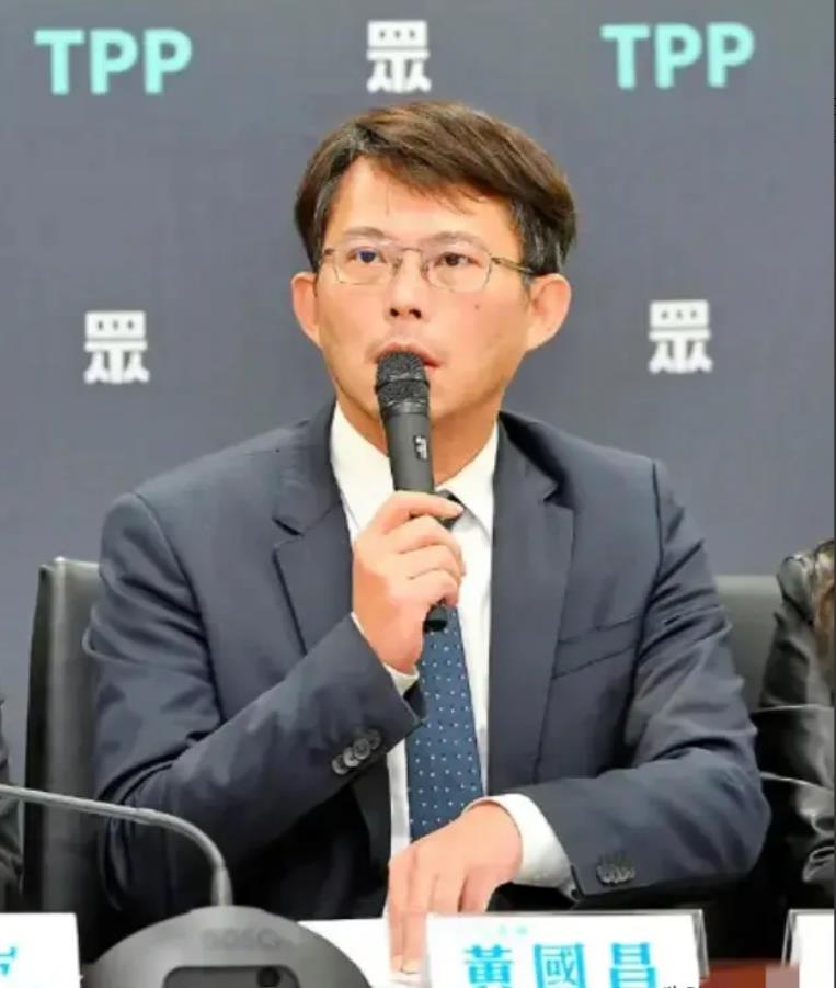 黄国昌对此事表态，这下民进党要慌神了

今天，民众党代理主席黄国昌受访时表示，民