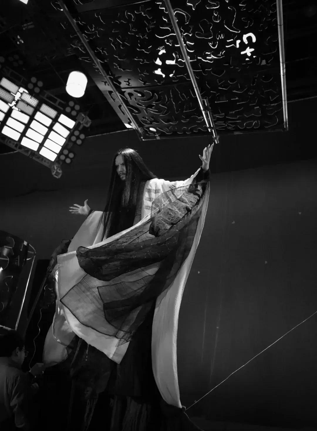 网友找到《封神2》电影票房不佳的原因了，把通天教主给拍成伏地魔，三霄娘娘拍成格格