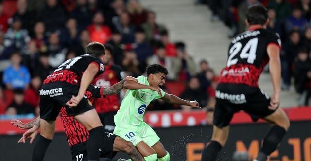 悲喜夜！巴萨轰5-1惨案，拜仁首败，目送药厂晋级，AC米兰6-1狂胜