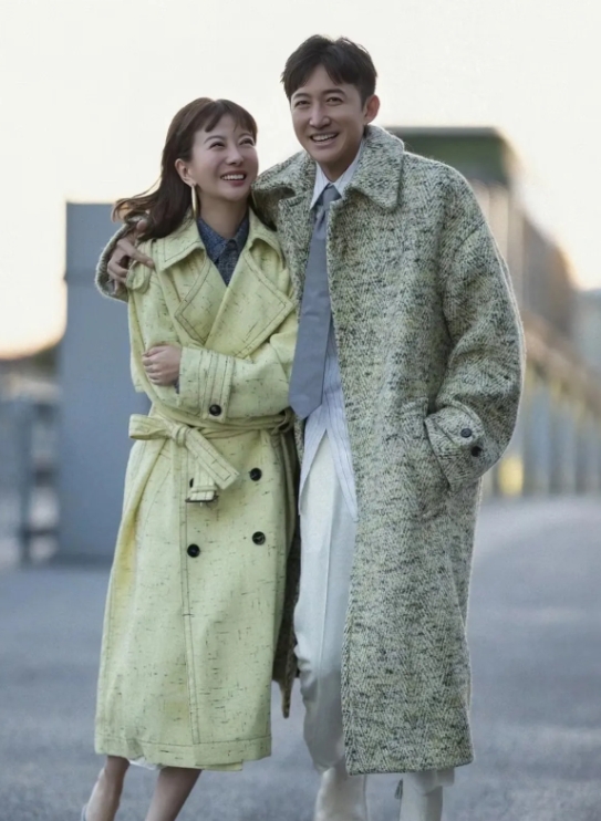 王阳表示，我和蒋欣曾真心相爱，但如今我深爱着自己的妻子。
我与蒋欣相恋时，我还是