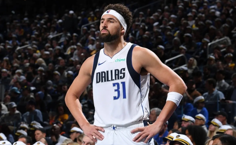 克莱这是有情绪了，独行侠106:98战胜雷霆，球员评分如下！

1、欧文（95分