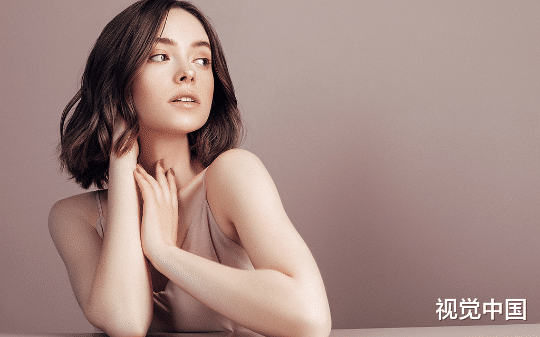 我的双面人姐姐：人前温柔大方，人后蛇蝎心肠