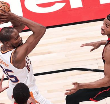 杜兰特发挥不佳，太阳惨败猛龙！NBA常规赛，太阳客场挑战猛龙，这场比赛杜兰特发挥