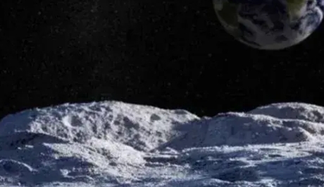 嫦娥六号选择登陆的月球背面，那里洞穴特别多，如果本次取土能够再次证实月面有水，那