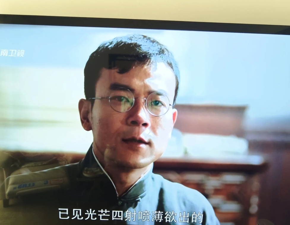 终于看完了北平无战事！一众影帝演技精湛故事情节引人入胜！宏大的历史背景，再加上编