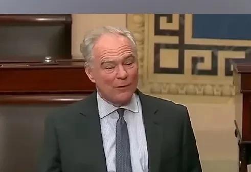 美军参谋长联席会议主席换人了！
美国总统特朗普宣布，解除布朗的美军参谋长联席会议