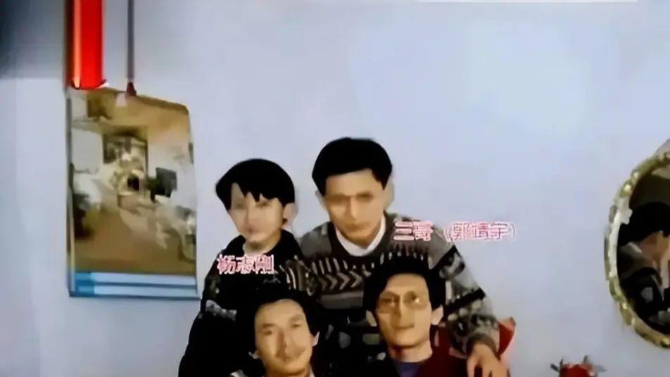 19岁与导演私奔，在地下室连生3胎，如今丈夫用7部电视剧将她捧红