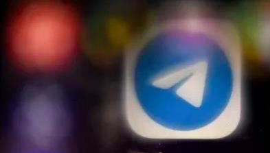 蹊跷-“电报”创始人杜罗夫被突击拘捕透出幕后黑手！
我们看杜罗夫如何被法国当局给