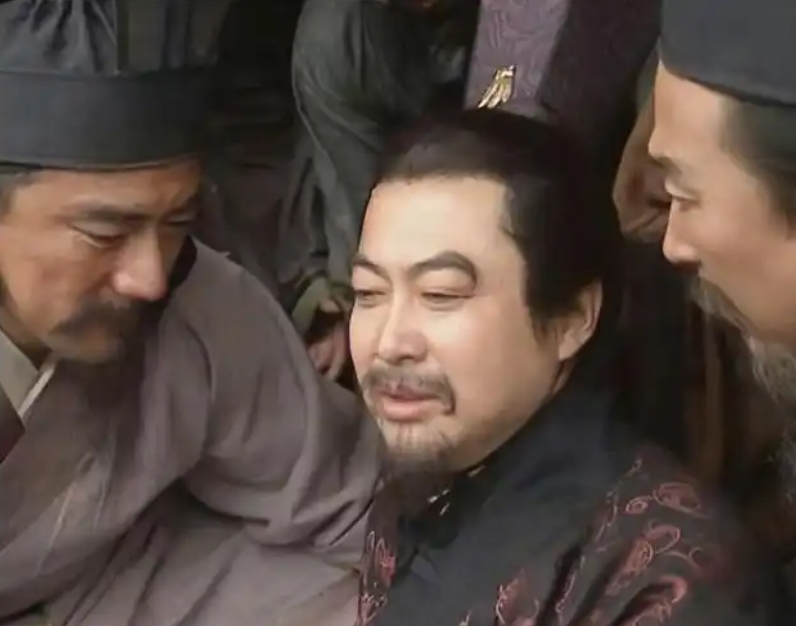 刘璋到底是怎么想的？凭什么他觉得刘备会帮他抵抗张鲁，而不是反口吞掉他的四川，到底