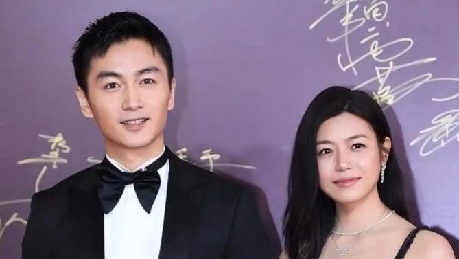 狗仔曝陈晓窒息操作，暗示男方出轨前女友，陈妍希饱受精神折磨