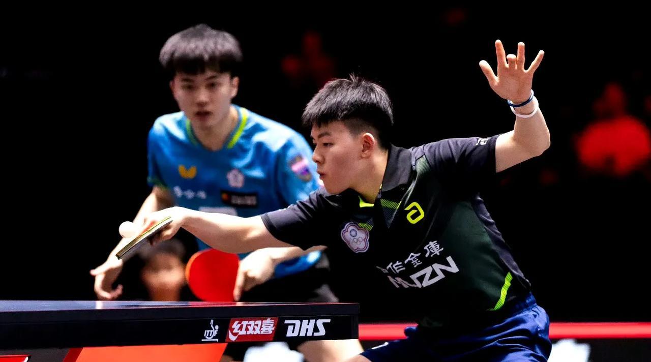 第二局被日本组合扳回了！
第一局林昀儒/高承睿11-5户上隼辅/篠塚大登 先胜一