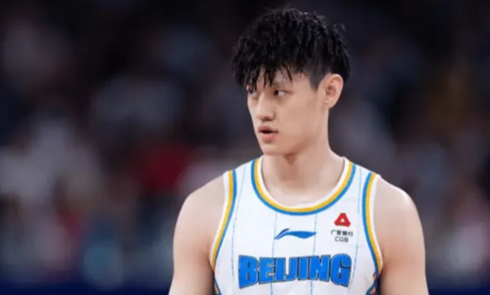 惊不惊喜？CBA一夜2波大动作！