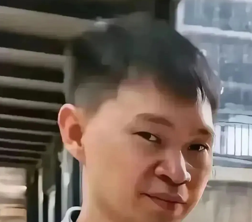 家暴男贺某阳的如意算盘落空了！

人算不如天算啊！自己的恶行比比皆是，还自作聪明
