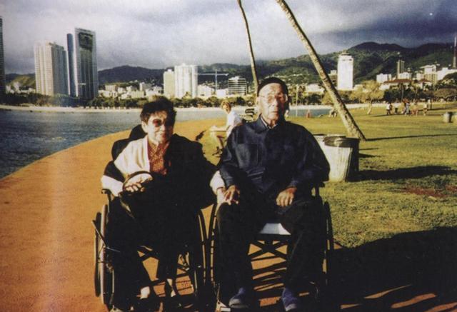 张作霖墓地简陋，张学良遗憾未祭，历史洪流中的个人命运