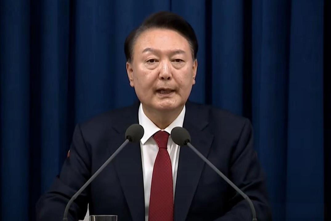 说句实在的，现在韩国法院对总统尹锡悦做出的任何决定都在创造韩国新的历史，就在1月