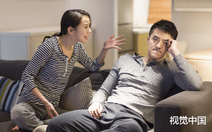 妻子和白月光纠缠不清，离婚后我和青梅燃起爱火，前妻却求我回头