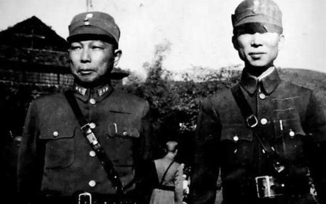 1946年，贵阳召开运动会，杨森在主席台看一个女学生对着他笑，问：“你父亲是谁。