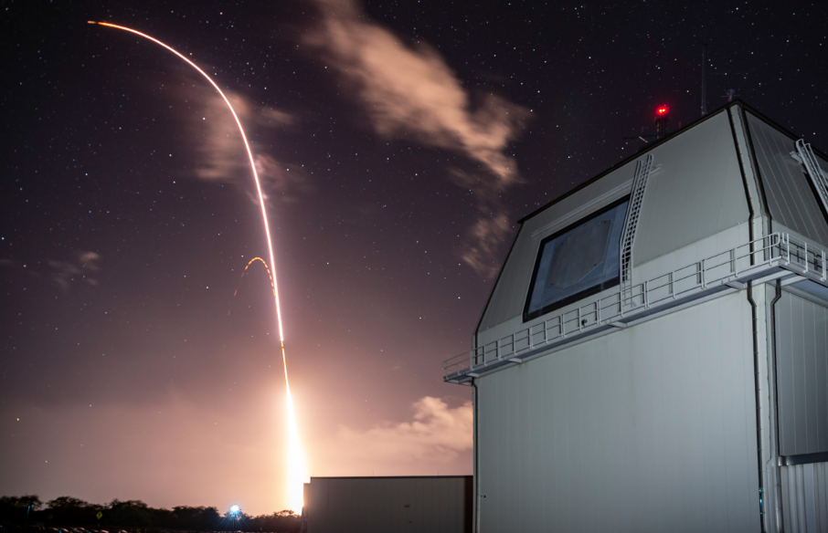 俄军可以轻易摧毁波兰的“宙斯盾防空系统”。俄军事专家阿列克谢·列昂科夫称，部署在