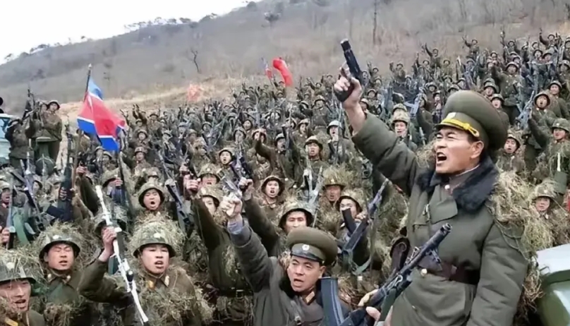 朝鲜军队旗开得胜。
作战勇猛是他们的优点。但是，也有缺点，就是他们听不懂俄语，不