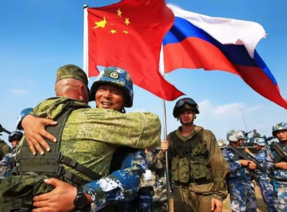 两个中国的老朋友，却彻底倒向美国，曾对华出口大量先进装备

1. 想当年，我国军