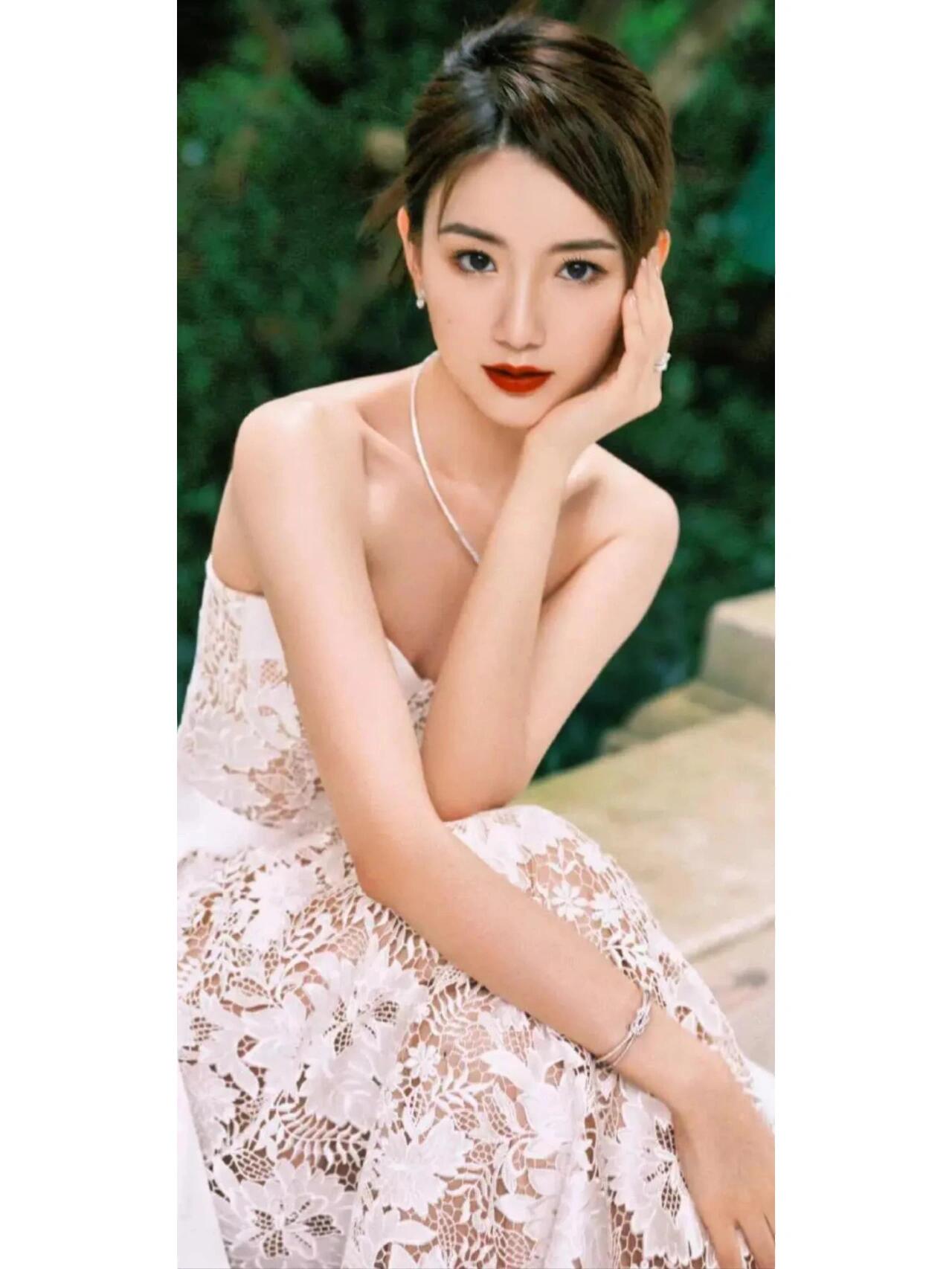 毛晓彤——清香典雅