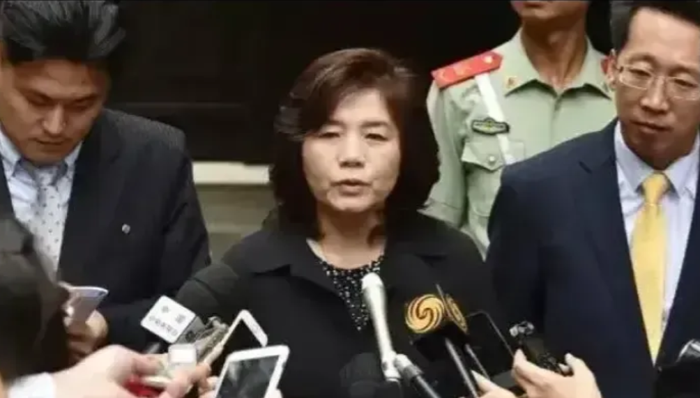 朝鲜外交部长在莫斯科的发言，令人震惊！
 
1、朝鲜强调国际事务中平等的重要性，