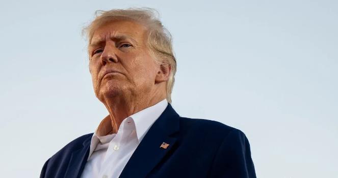 特朗普在乌克兰问题上清仓式止损，大家觉得真的别无所图，只是对普京的真爱吗？肯定不